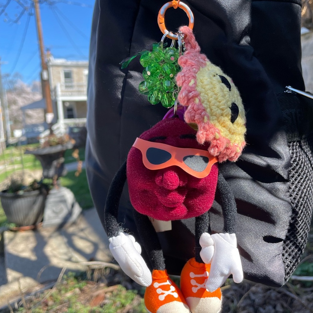 California Raisin Bag Charm Keychain Vintage 1988 Raisin Sun Grapes New OOAK